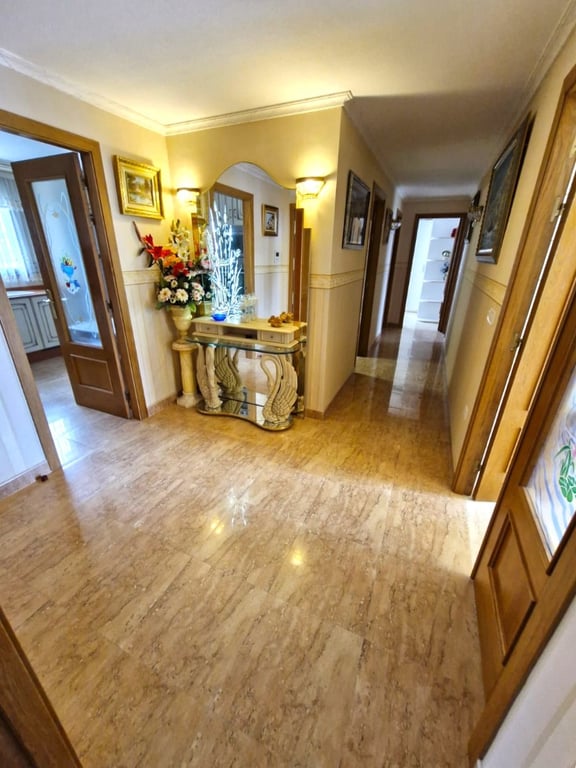 Property #RH20354 - 13