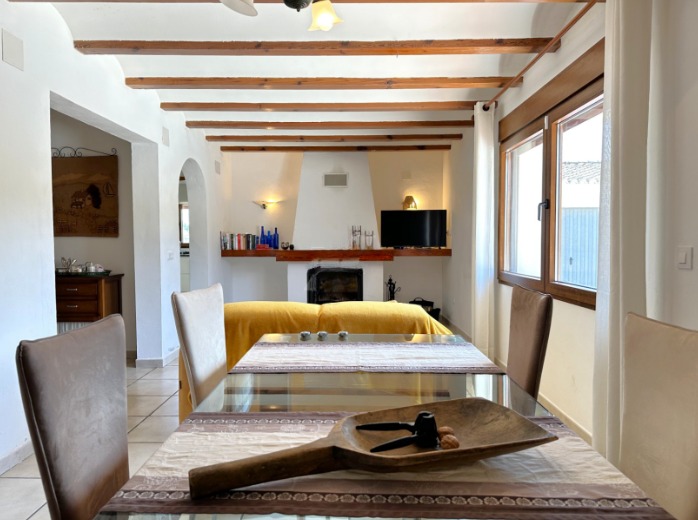 3-bed Villa in Teulada photo 4