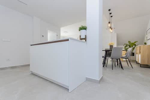 Nieuwbouwbungalow met 3 slaapkamers en privétuin in San Miguel de Salinas — foto 14