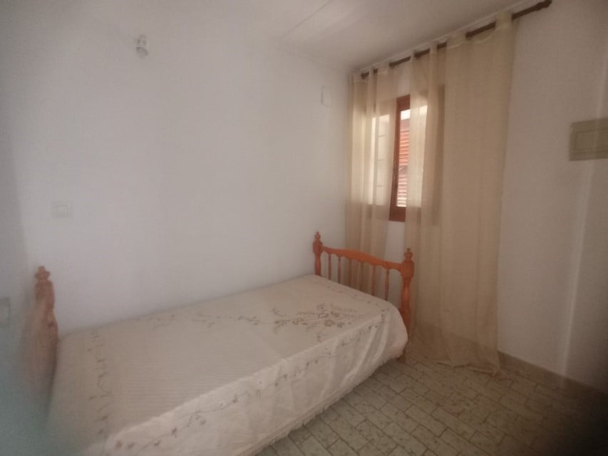 Chalet en venta en las marinas con amplia parcela y piscina - 8