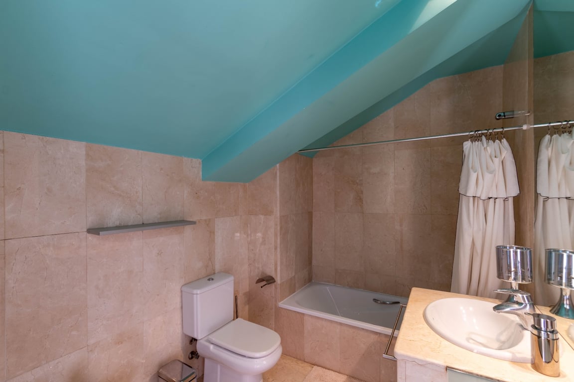 Àtic duplex orientat al sud al Port per lloguer d'hivern - 24