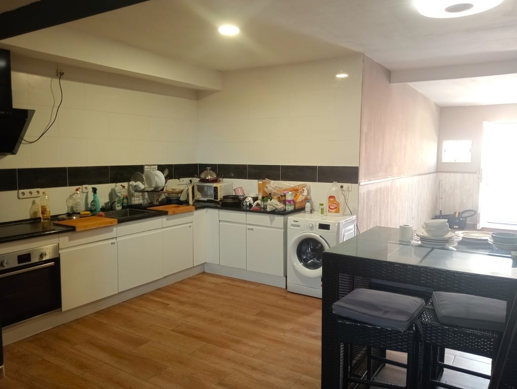 Property #RH20296 - 25