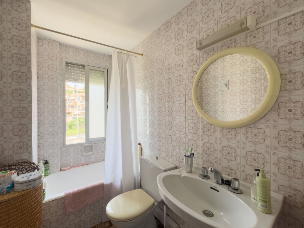 Apartamento en venta de 3 habitaciones con piscina en Denia - 24