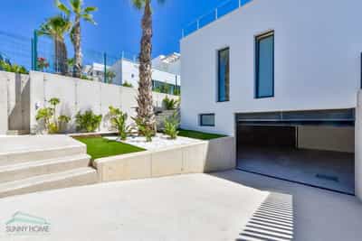 Property #MAR3446E