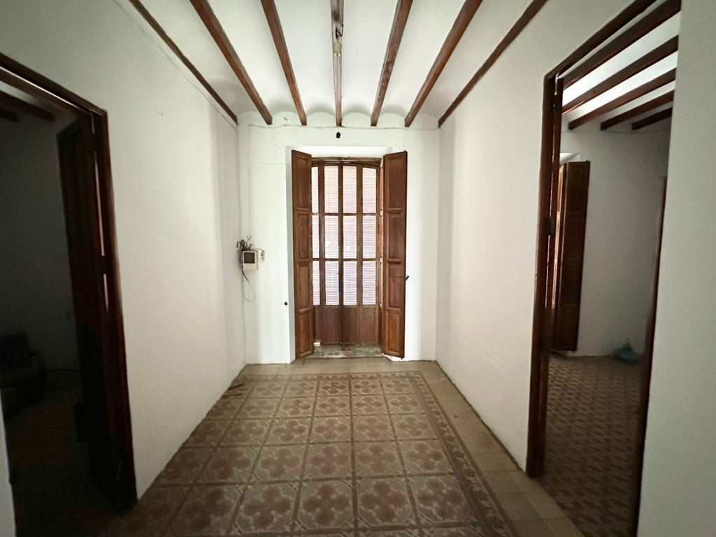 Casa de poble amb més de 100 anys d'història al nucli antic de Pego - 17