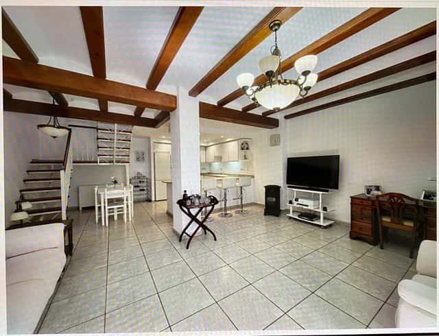 Spectacular house in Oliva
