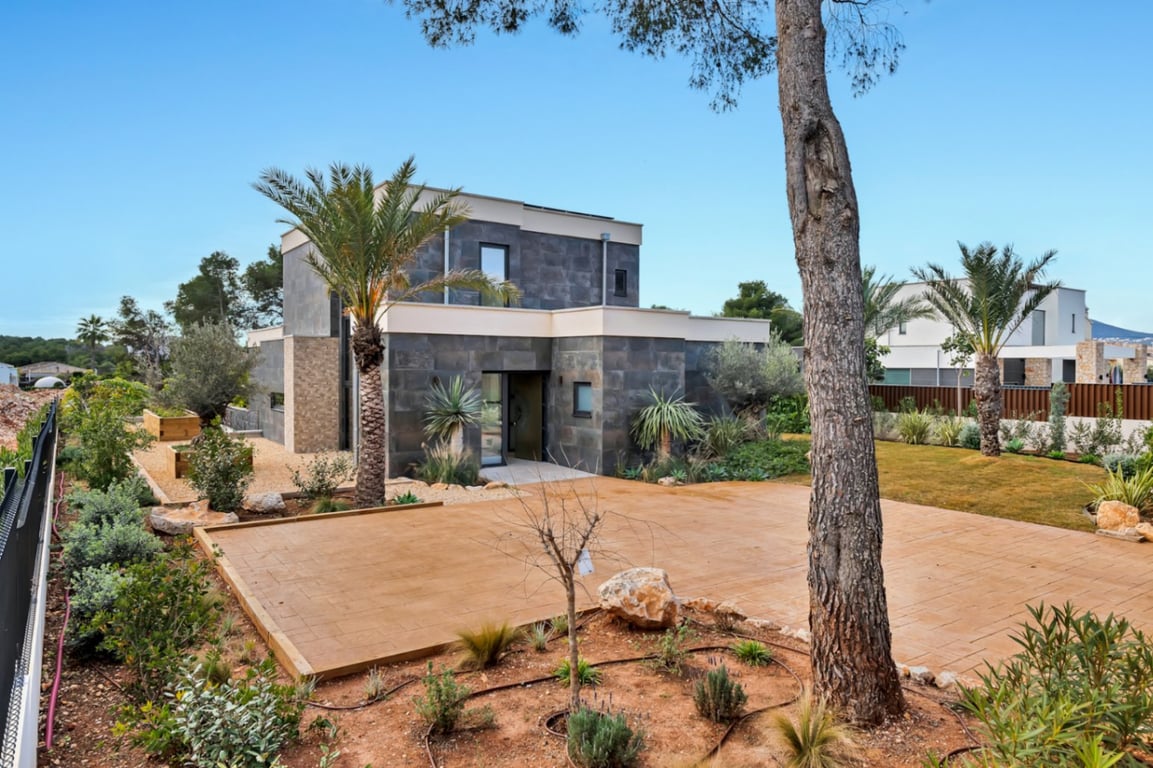 Villa de lujo de nueva construcción ubicada en una zona tranquila - 37