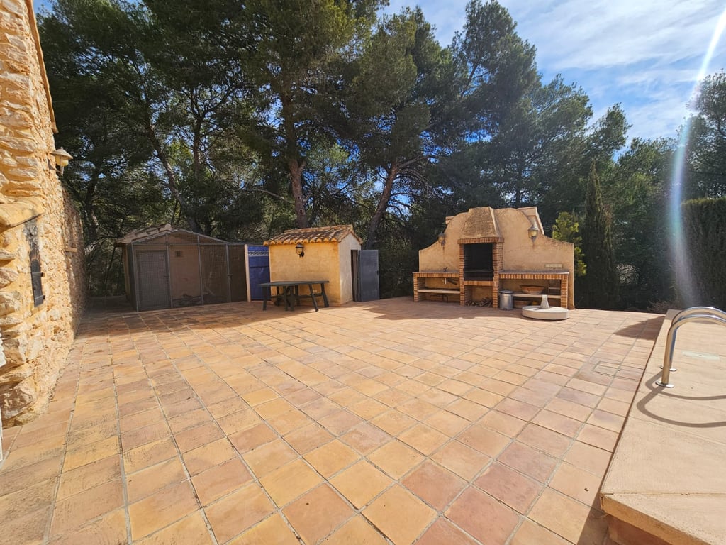 Finca en venta en Calpe con 4 habitaciones y piscina privada - 37