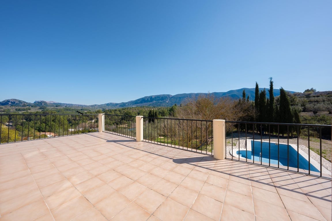 5-bed Finca in Planes photo 10
