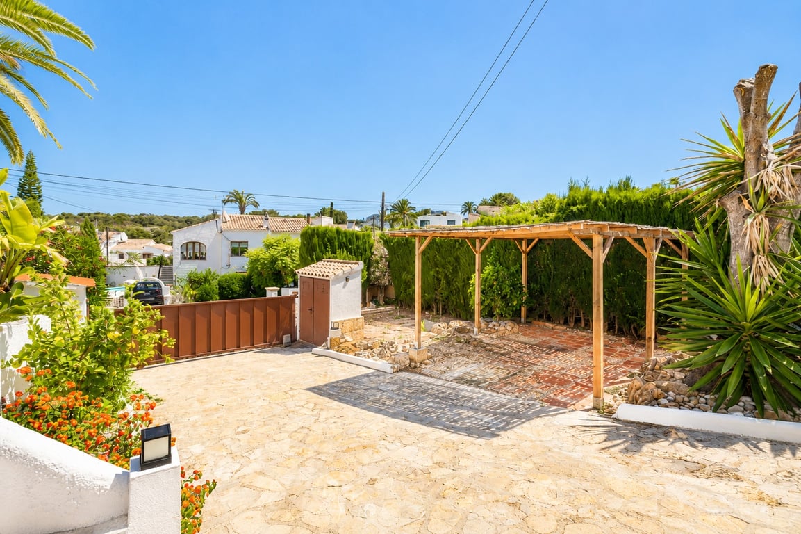 4-bed Villa in Jávea photo 19