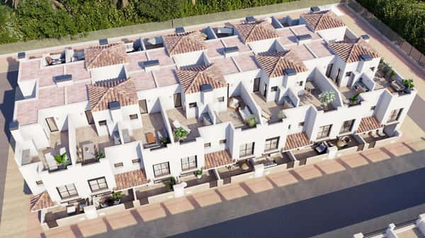 Herenhuis met tuin, dakterras en gemeenschappelijk zwembad in Torre Pacheco