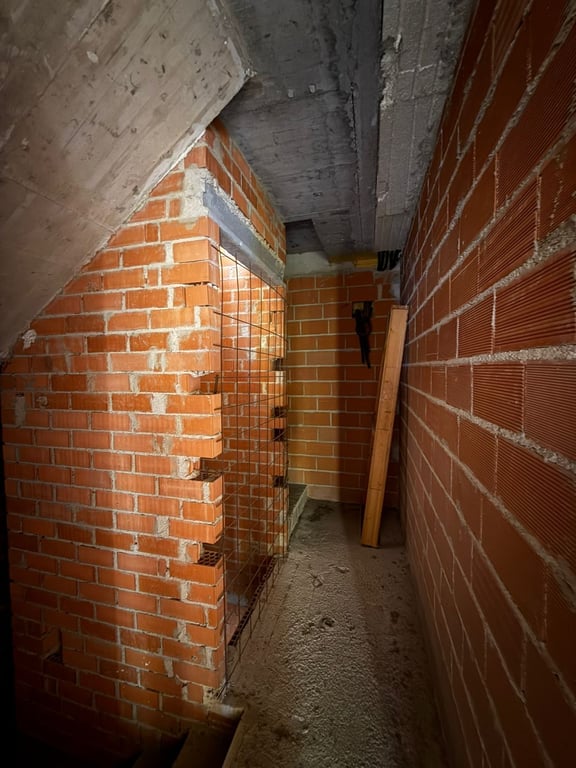 Property #RH21182 - 14