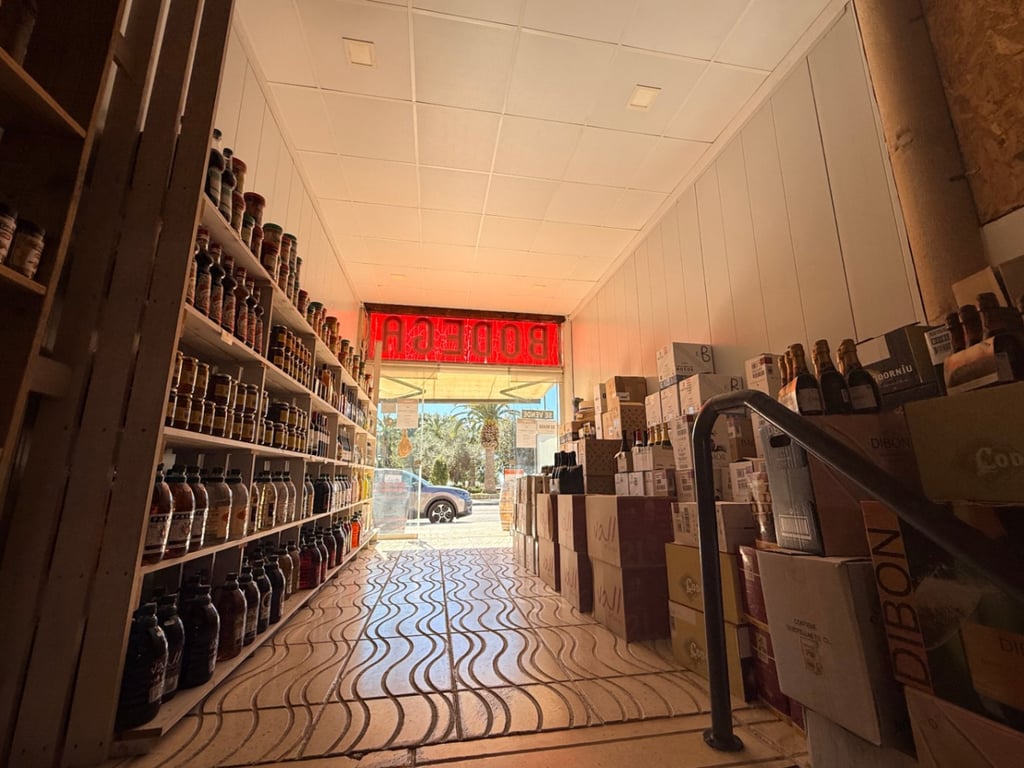 Local comercial en venta en el centro de Moraira - 4