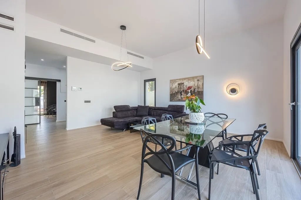 Property #RH20357 - 7