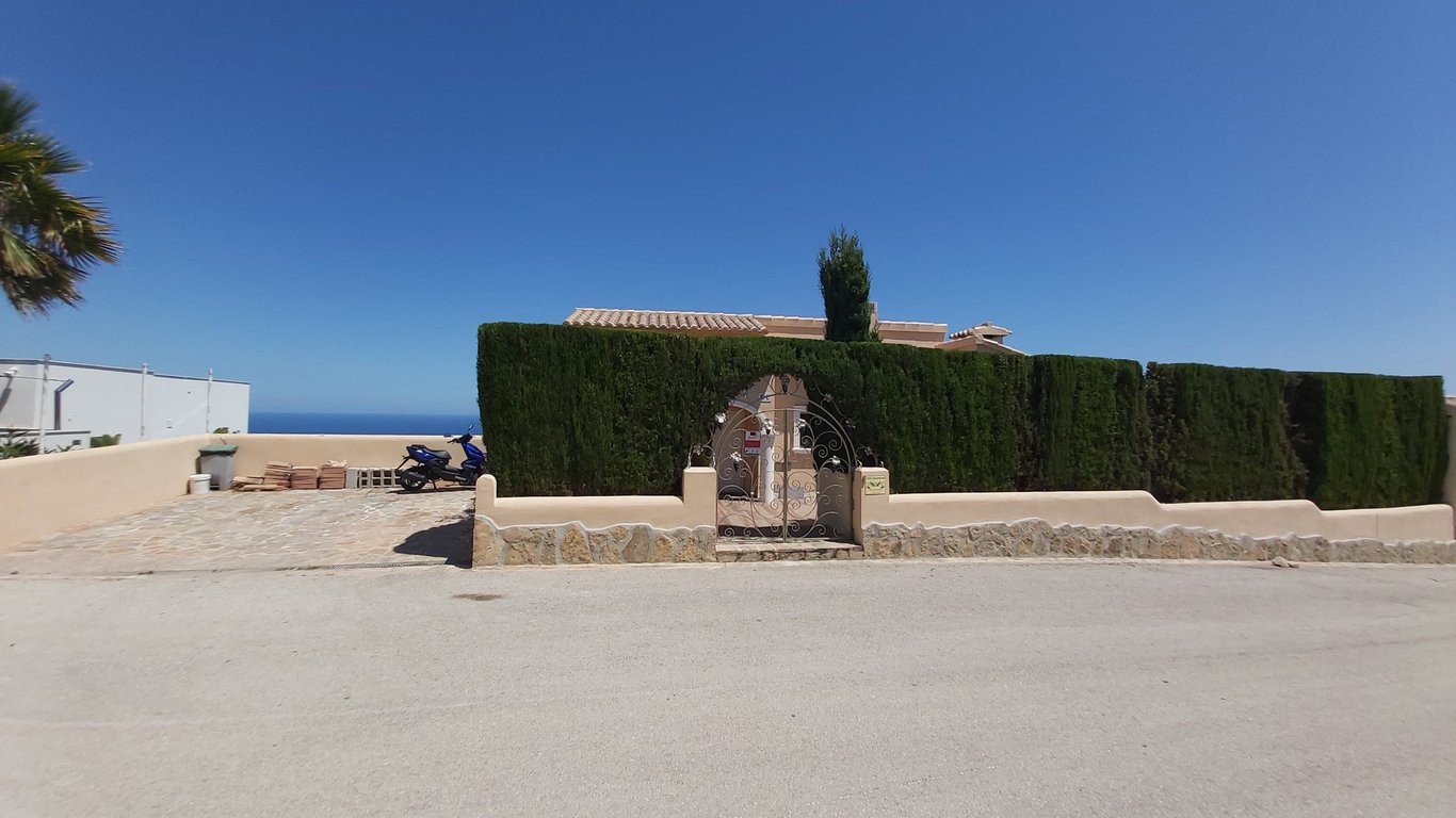 5-bed Villa in Benitachell / El Poble Nou de Benitatxell photo 4