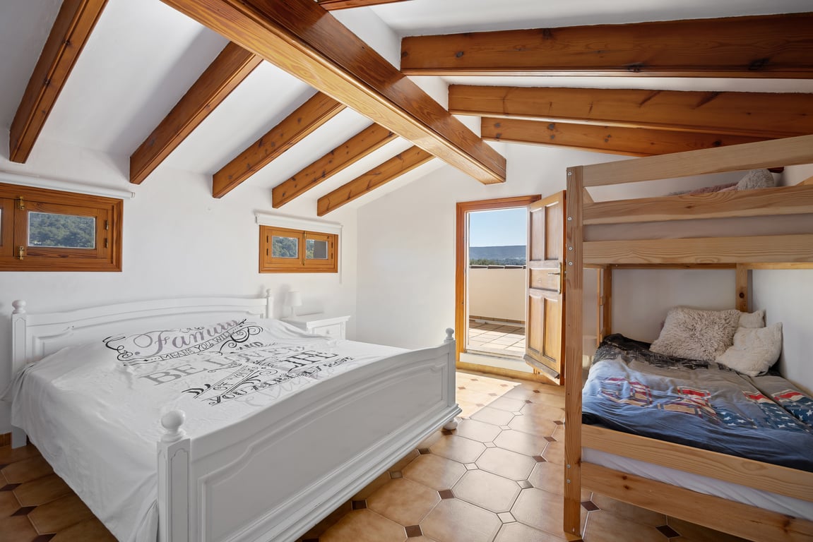 Property #RH21348 - 39