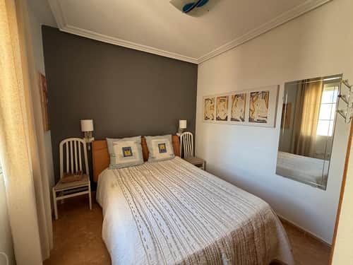 Ruim penthouse-appartement met lift in het hart van Torrevieja — foto 35