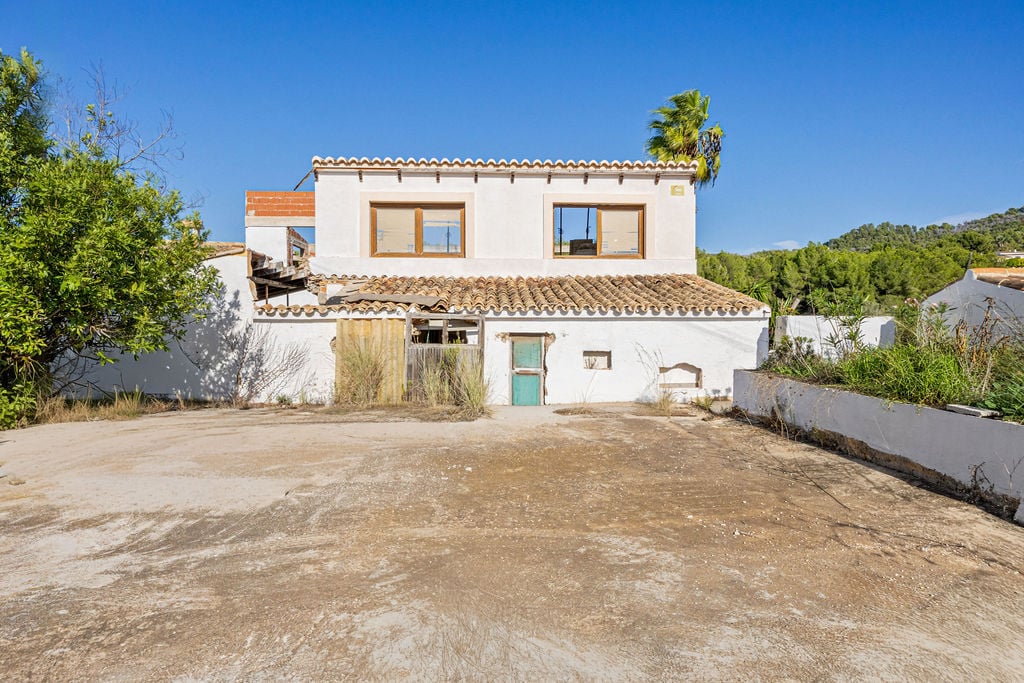 DHJ808A - For Sale. Commercial in Javea