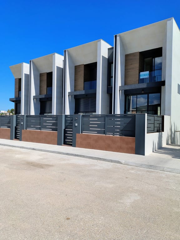 Property #RH20776 - 2