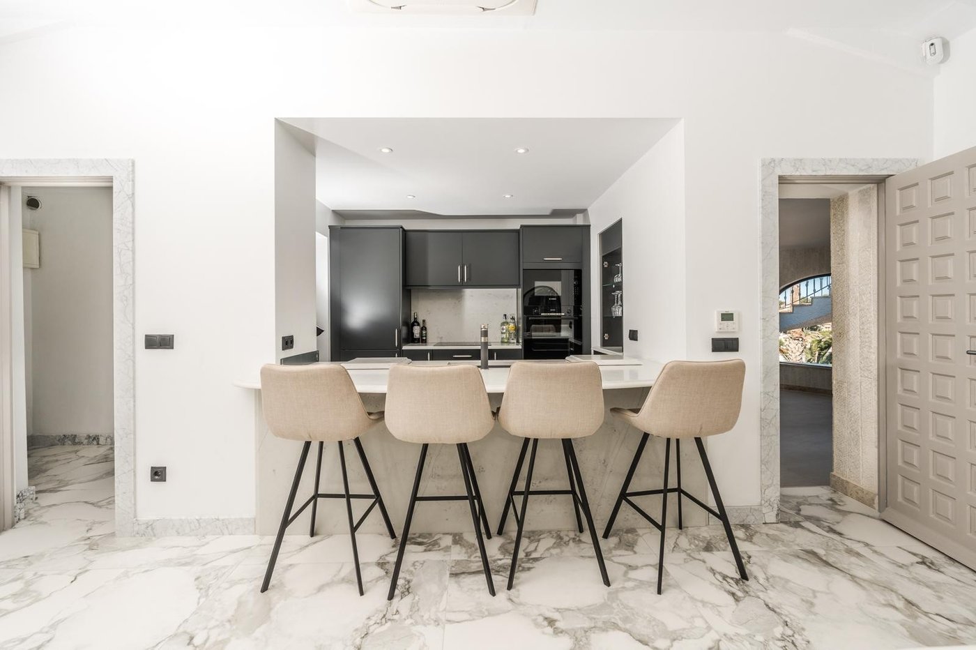 Luxury villa in Balcón al Mar, Jávea — 5 bed · 5 bath · €1,395,000
