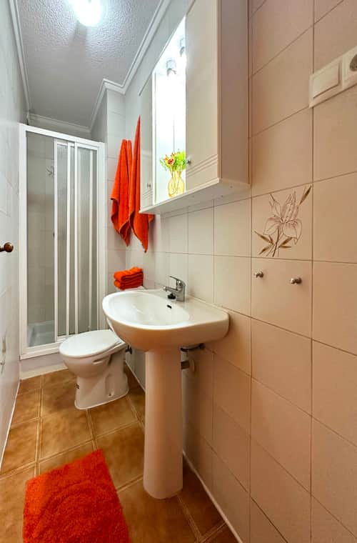 Rijwoning met 3 slaapkamers in Orihuela Costa — foto 35