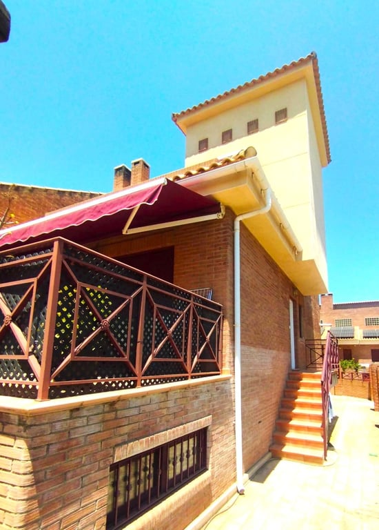 Property #RH20385 - 21