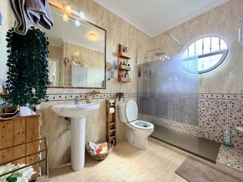 Rijwoning met 3 slaapkamers in Orihuela Costa — foto 21