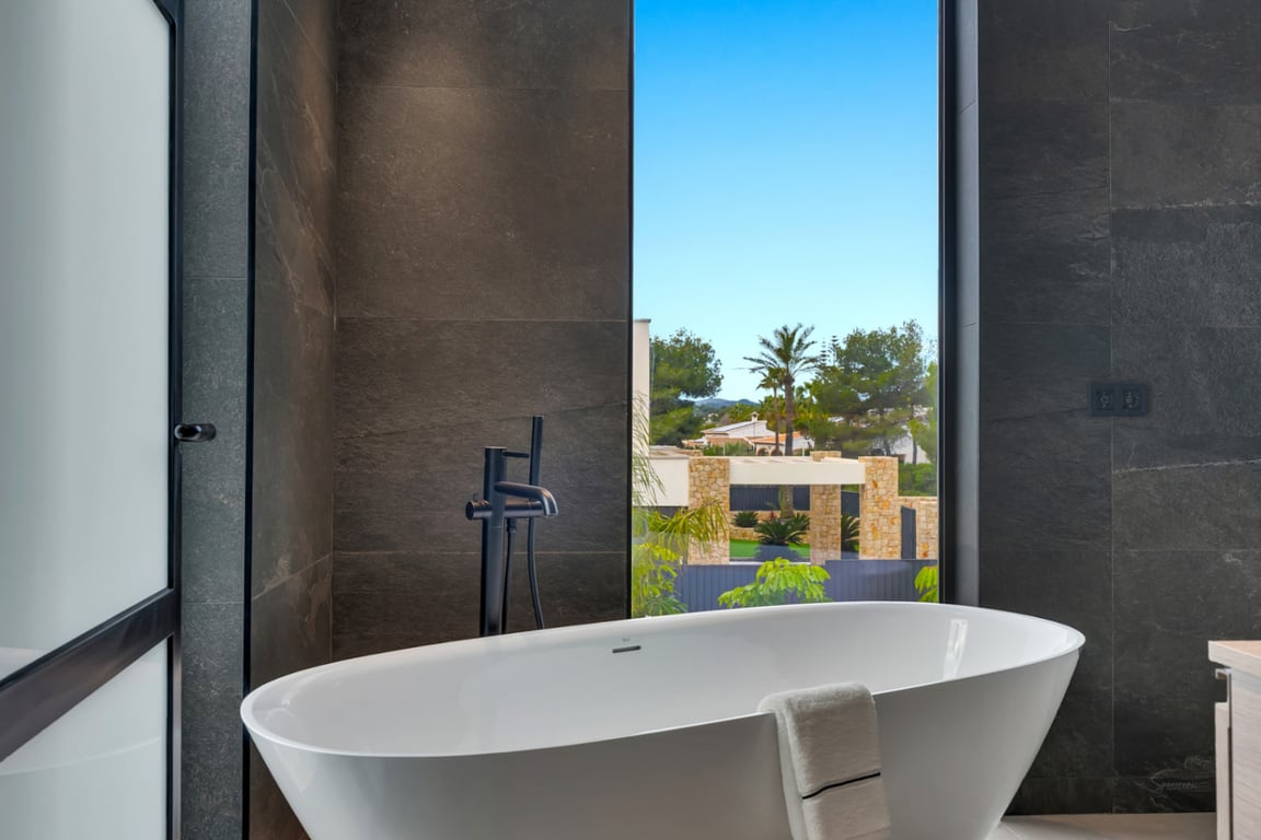 Villa de lujo de nueva construcción ubicada en una zona tranquila - 12