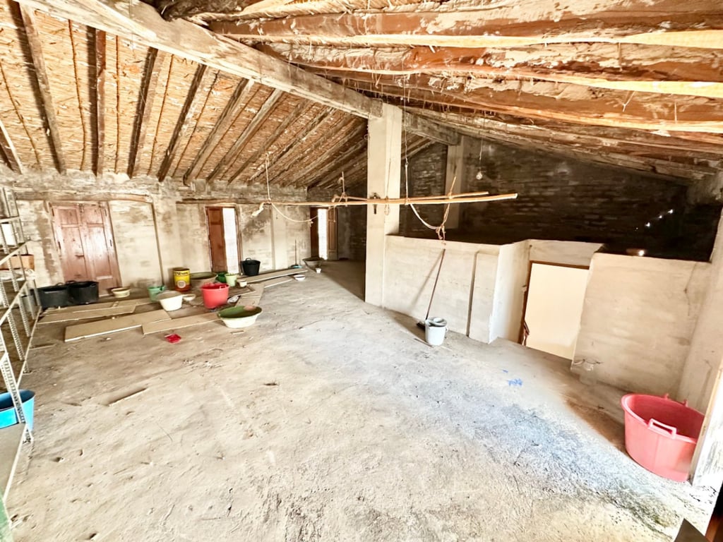 Encantadora casa de pueblo con gran patio interior en el centro de Pego. - 41