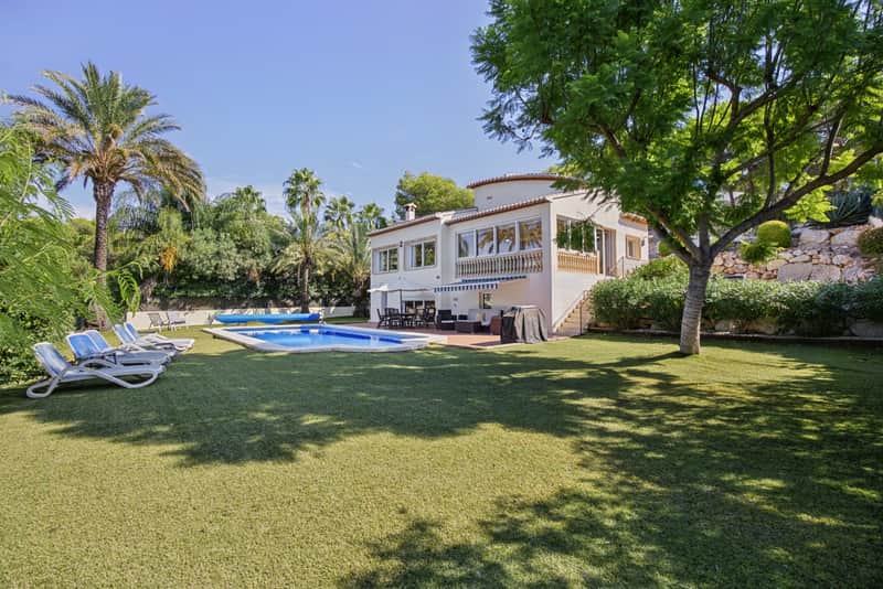 Mediterrane villa met verwarmd privézwembad in Jávea