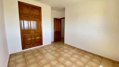 Property R4302376