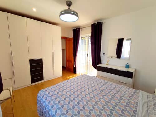 Rijwoning met 6 slaapkamers in Los Altos — foto 15