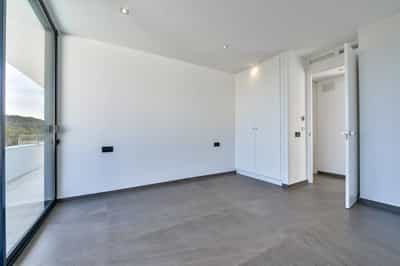 Property R4357066