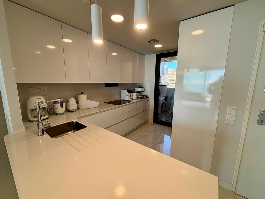 Property #RH21316 - 18