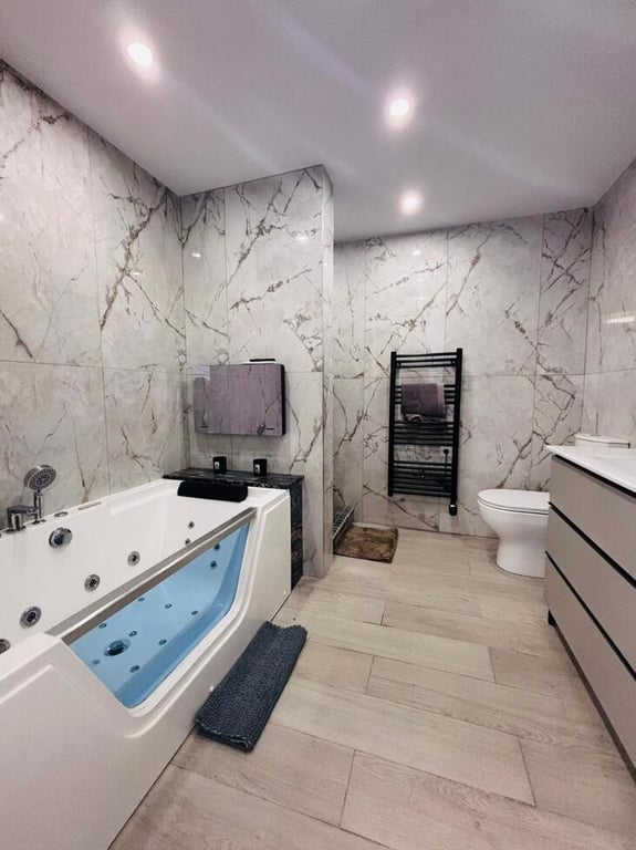 Property #RH21331 - 28