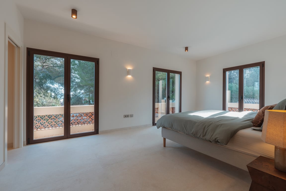 5-bed Villa in Jávea photo 10