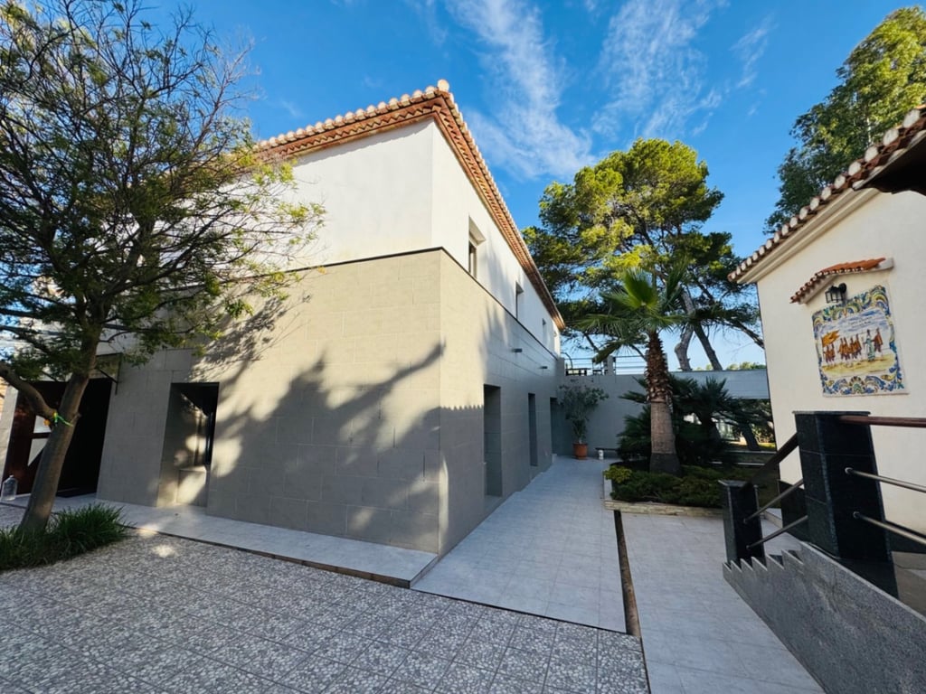 Dénia. Las Rotas. Villa grande con 2885 m2 parcela cerca del mar en venta - 64