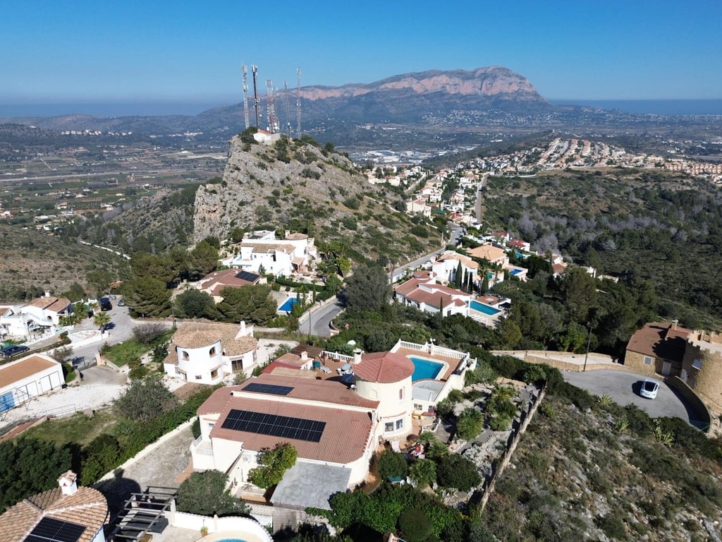 Villa espaciosa en Monte Pedreguer, Alicante - 5