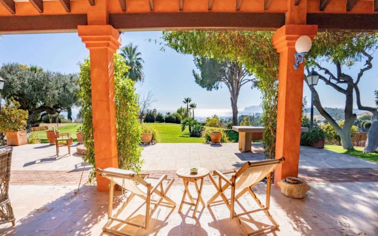 Property #RH21084 - 5