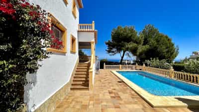 Property R4302376