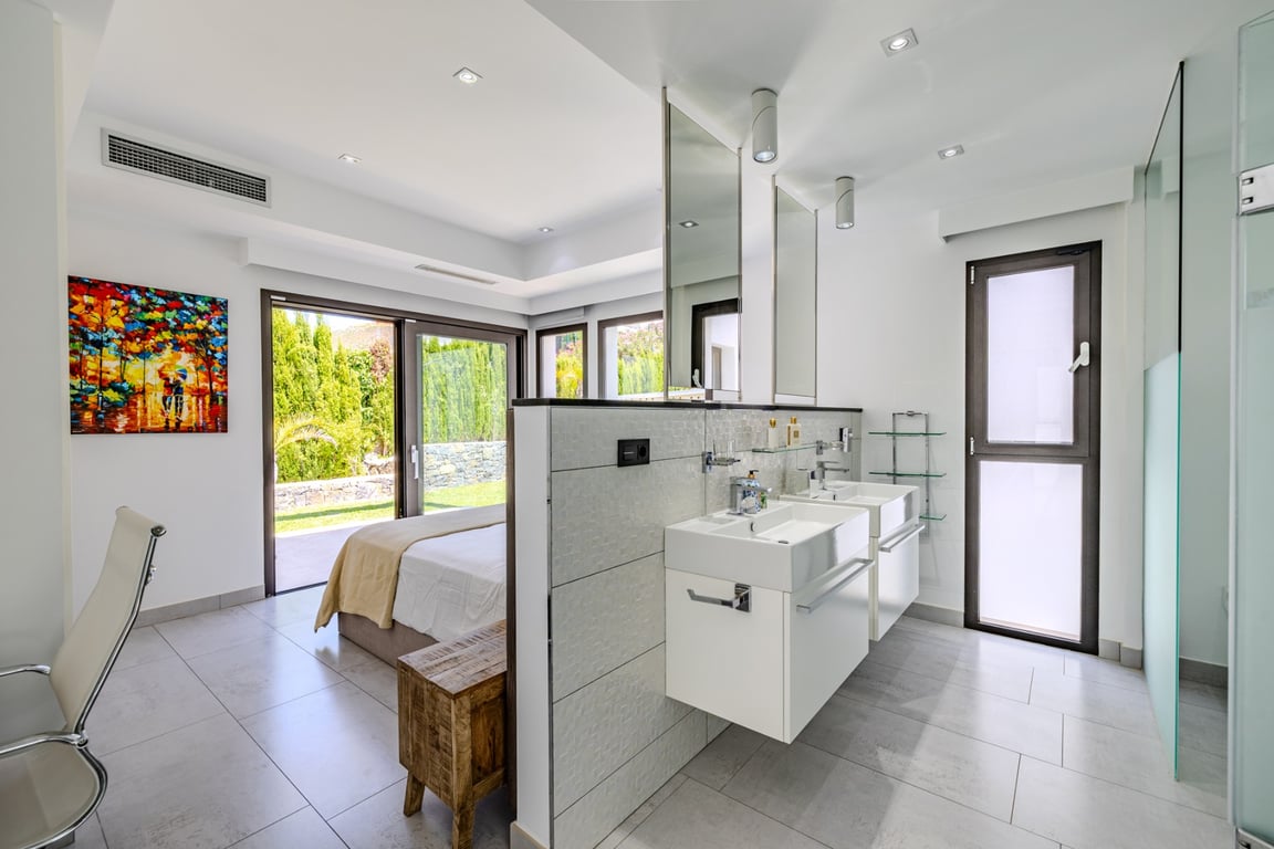 Property #RH20309 - 17