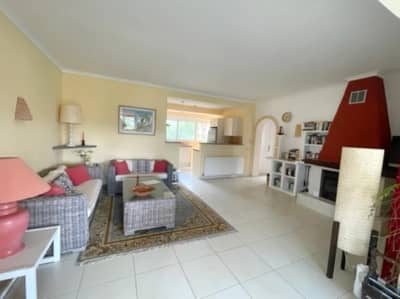 Property R4622752 - Image 4