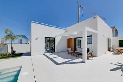 VILLA 4 0