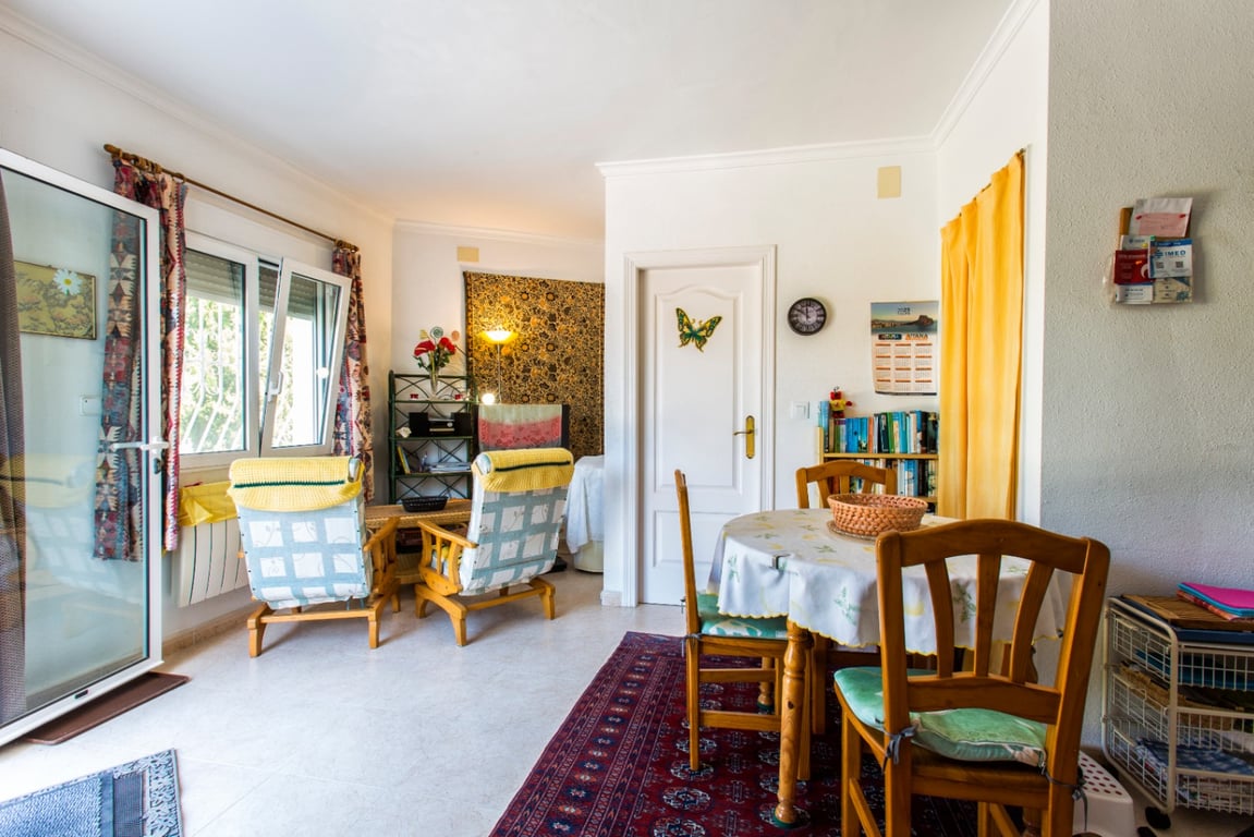 Villa tranquila con vistas a la montaña en venta en Calpe - 32