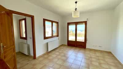 Property R4302376