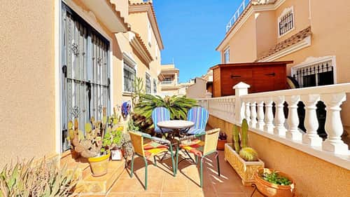 Rijwoning met 3 slaapkamers in Orihuela Costa — foto 7