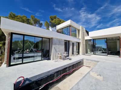 Property R4387216