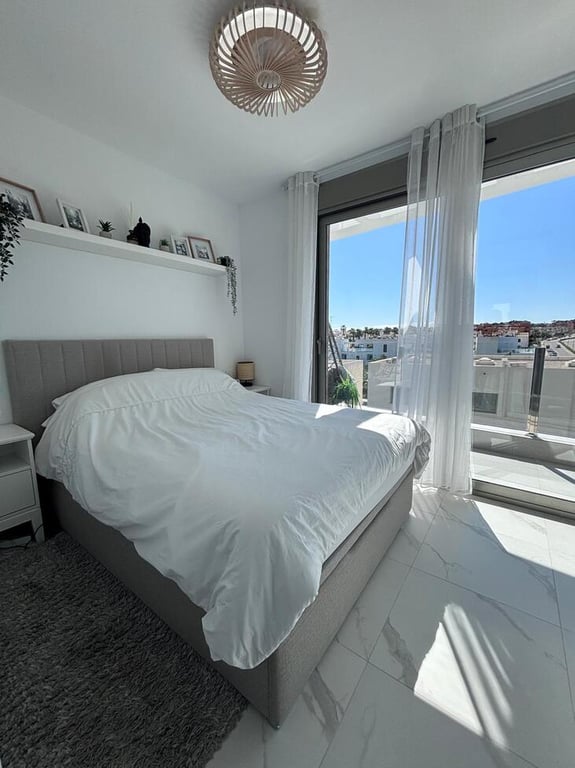 Property #RH21342 - 25