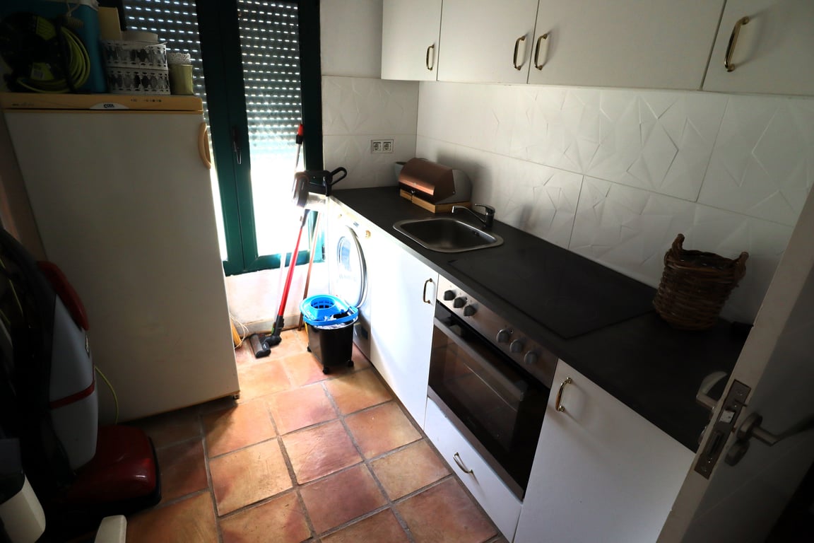 6-bed Villa in Pedreguer photo 15