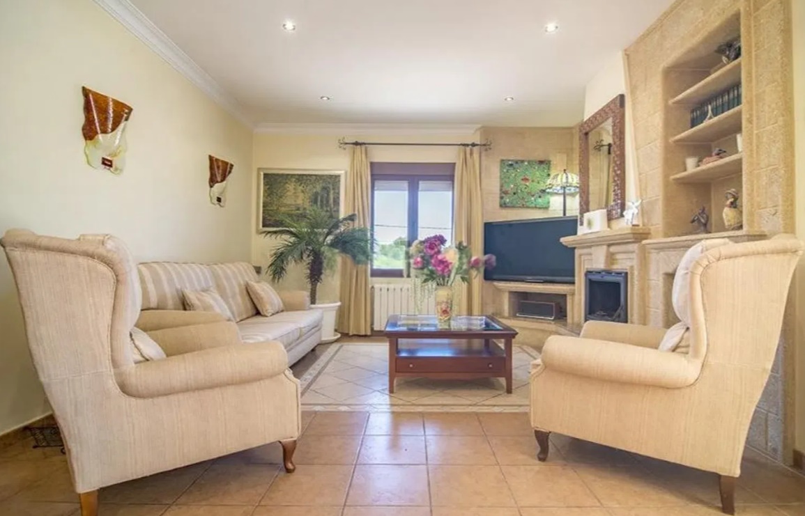 4-bed Villa in Teulada photo 10